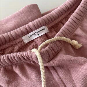 NWT perfectwhitetee Stevie Sweatpants Mauve Size Medium